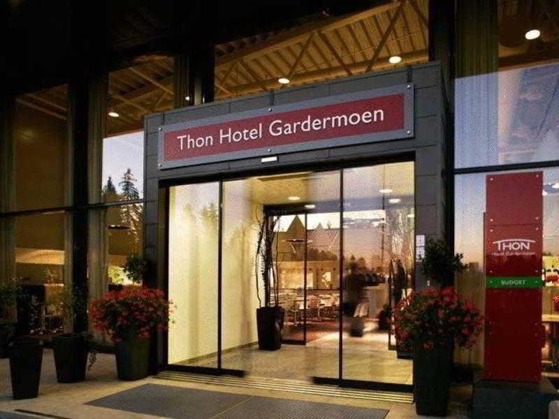 Thon Hotel Gardermoen Exterior photo